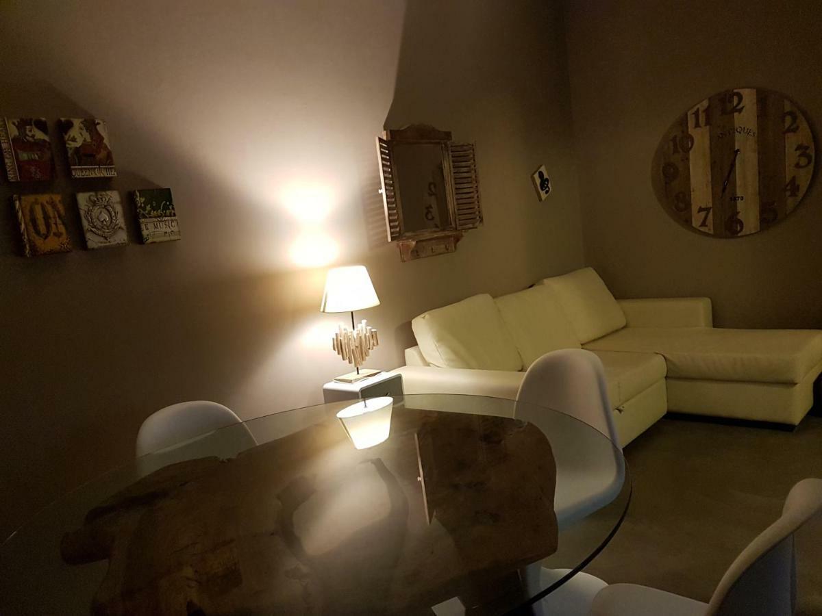 알레산드리아 Saint George'S House Centro-Stazione-Ospedali 아파트 외부 사진
